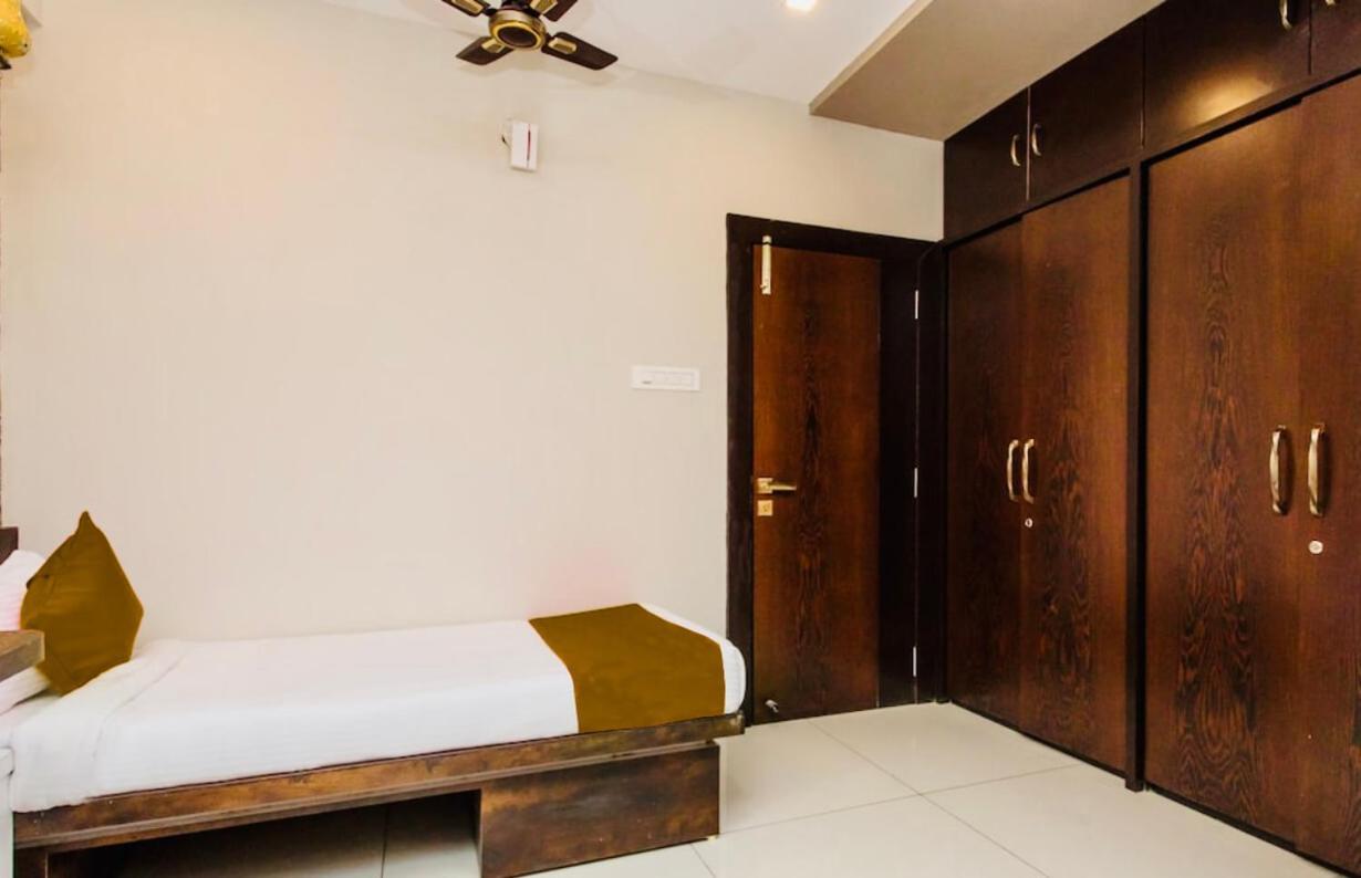 Hotel Signature Planet Indore Exterior foto